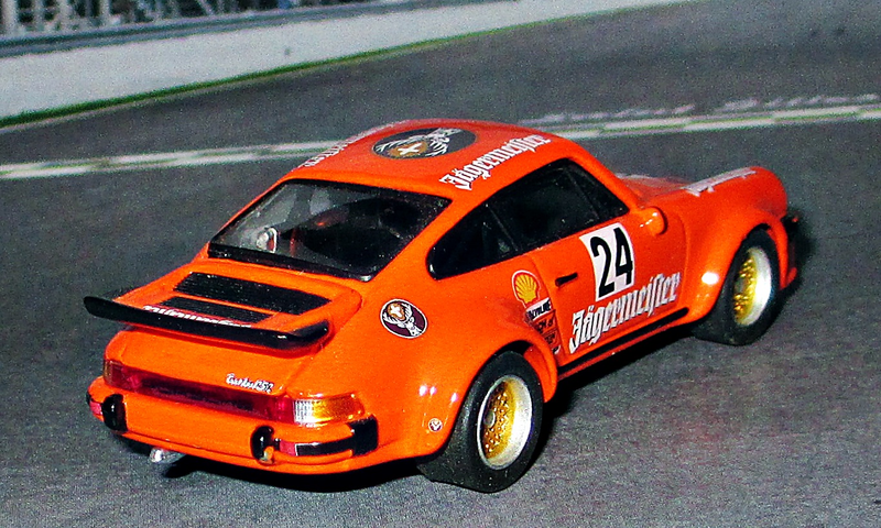 Illustration for article titled Teutonic Tuesday: Kyosho Porsche Turbo RSR Jägermeister